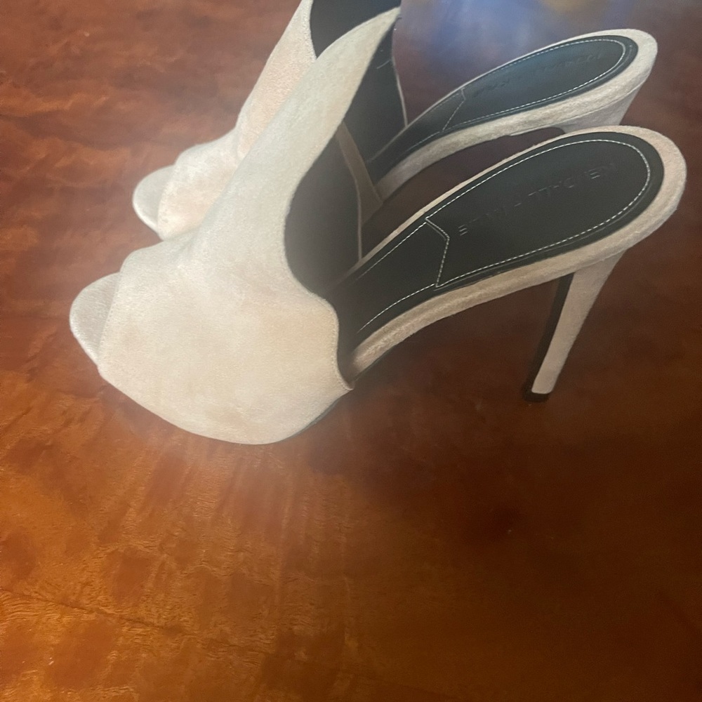 Kendall And Kyle Heels - image 5